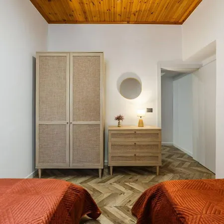 Appartement Olive Heart Of By Pikhost